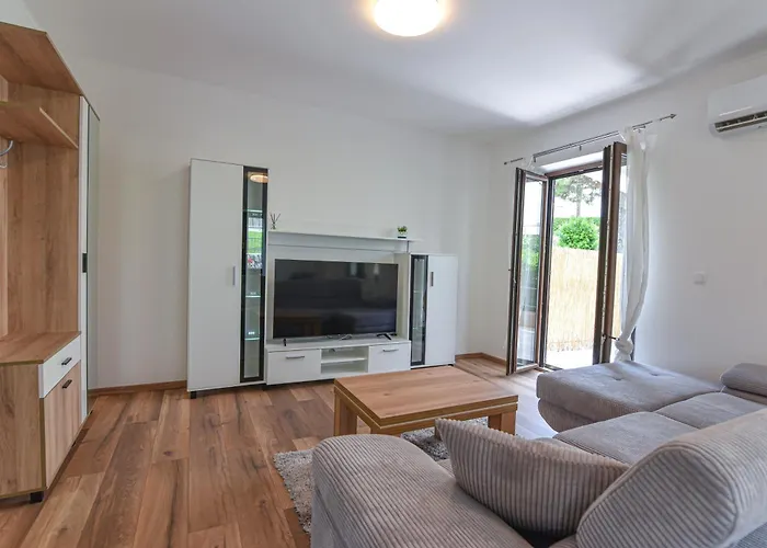Dani Apartment